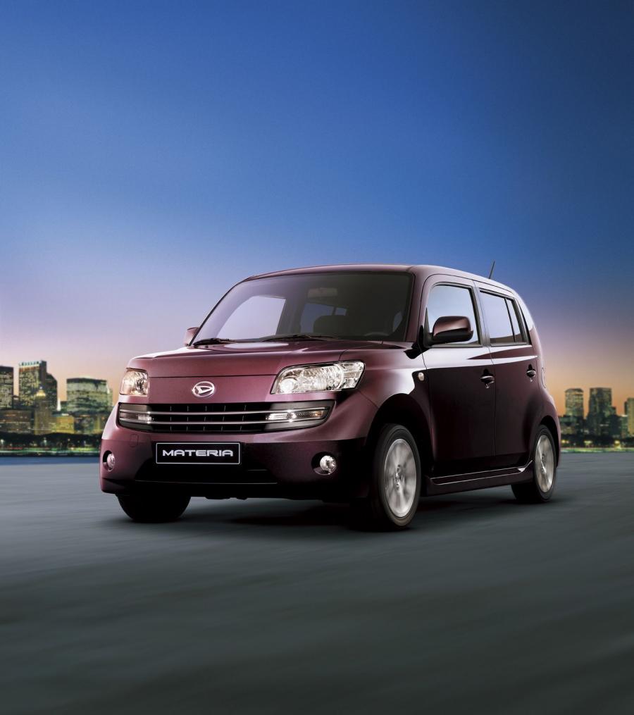  Daihatsu Materia 2007 года  (фото 9 из 12)